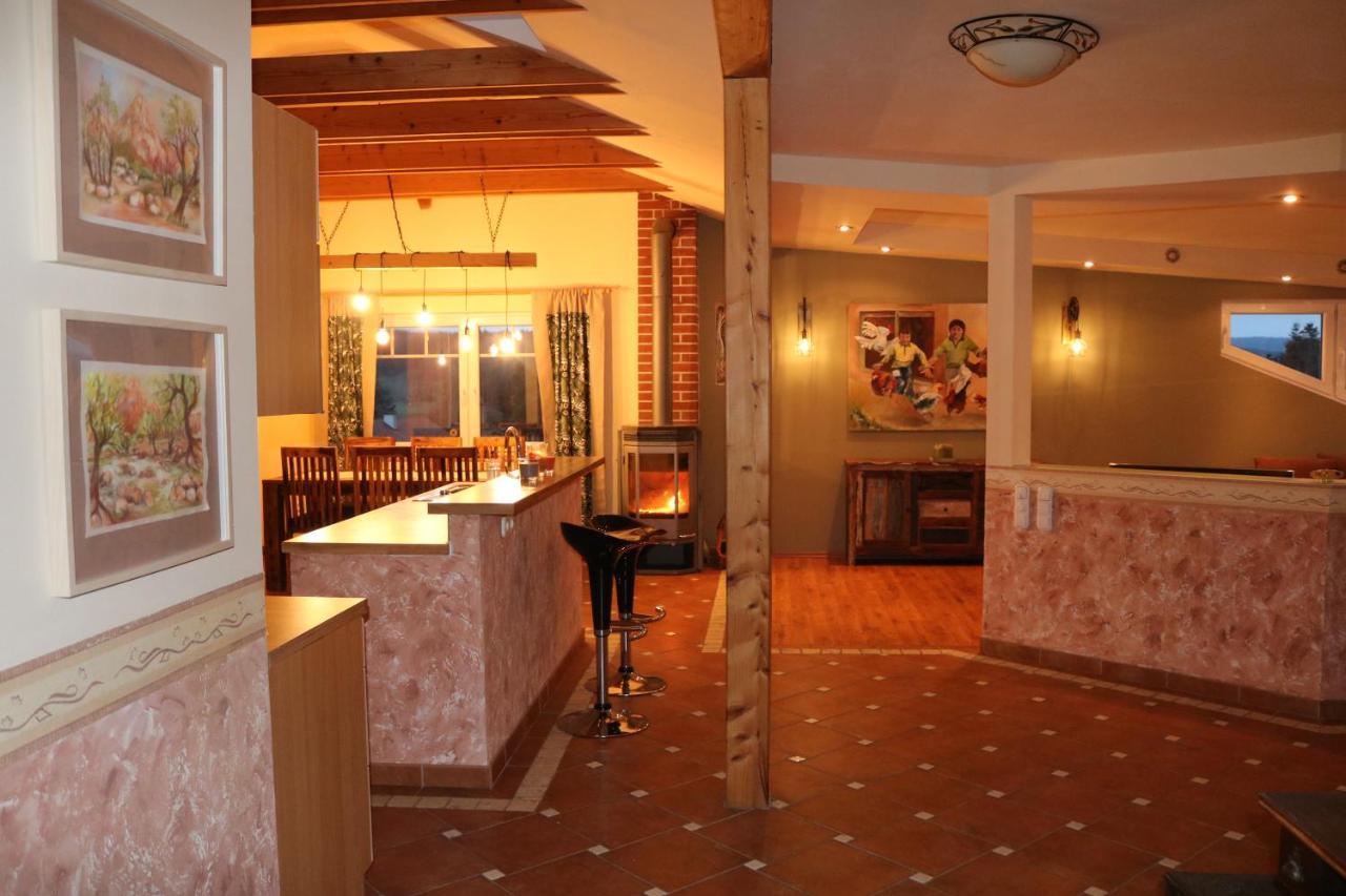 Oberloisdorf Helle, Offene Dachgeschosswohnung Mit Terrasse מראה חיצוני תמונה