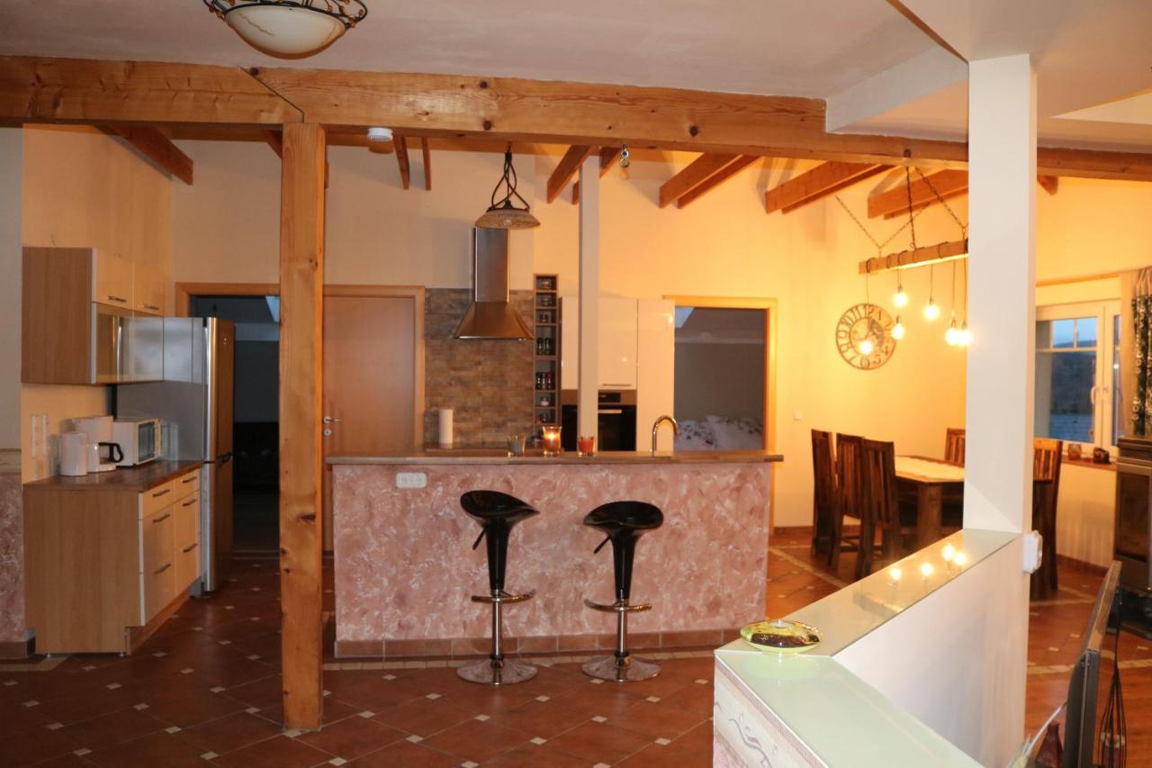 Oberloisdorf Helle, Offene Dachgeschosswohnung Mit Terrasse מראה חיצוני תמונה